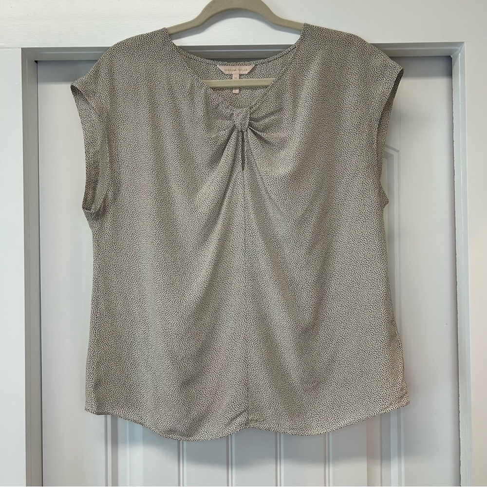 Rebecca Taylor Silk Blouse Dot Pattern  Cream Black Bow Detail at Neck Size 10